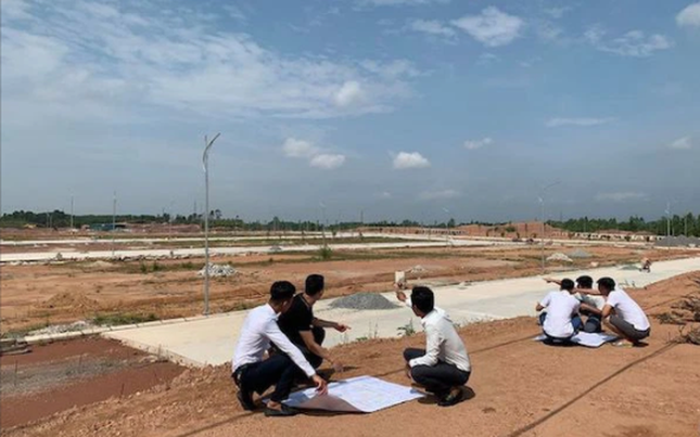 Thị trường BĐS đầu cơ và thổi giá sẽ hết đất diễn - Ảnh 1. Thị trường BĐS đầu cơ và thổi giá sẽ hết đất diễn - Ảnh 1.